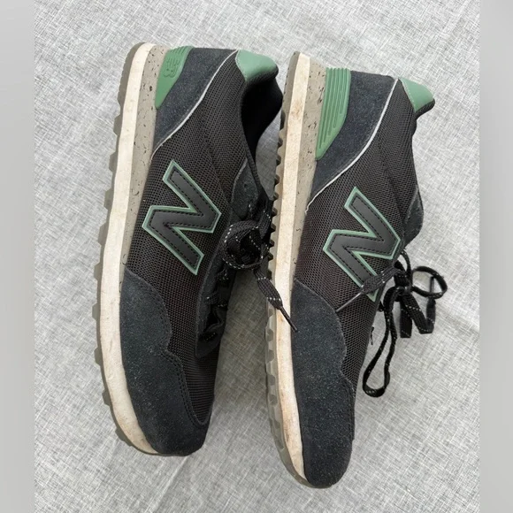 New Balance Men's 515 Sneakers in Black and Green - Picture 3 of 9